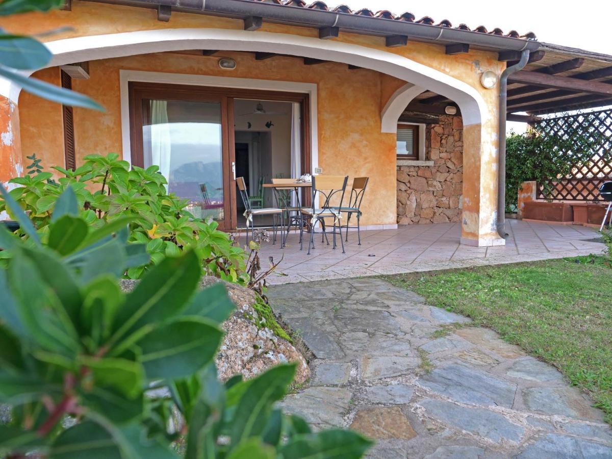 Vista Sul Mare E Tavolara Budoniaffitti Loiri Porto San Paolo Exterior foto